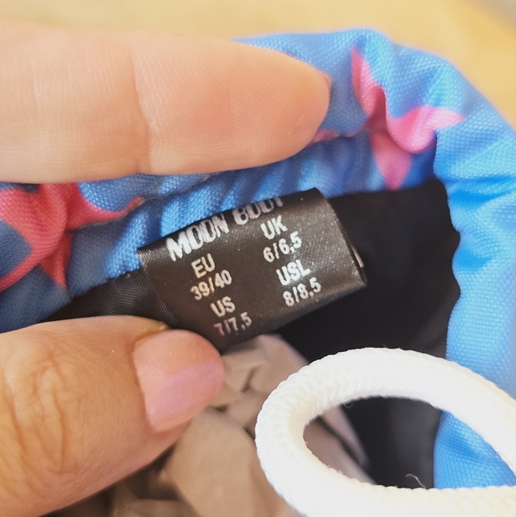 Moon Boot Stars Low Snow Boots Moon Boot Icon Light Low Blue Stars Print Boots - Picture 15 of 17